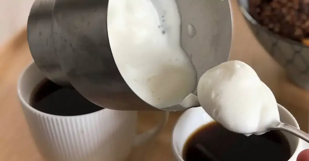 Milchaufschäumer: Diese Geräte zaubern den besten Milchschaum