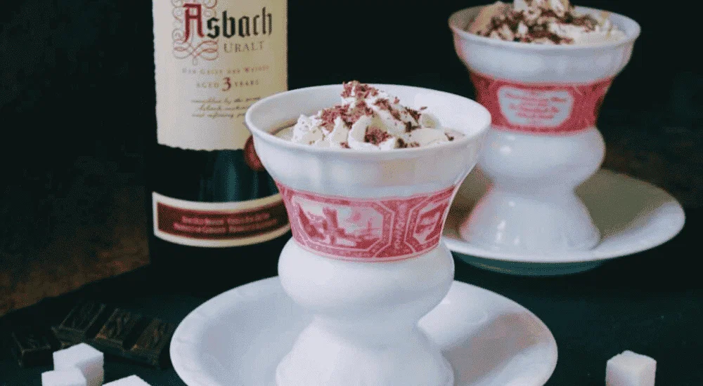 Rüdesheimer Kaffee Rezept - Asbach Uralt Weinbrand