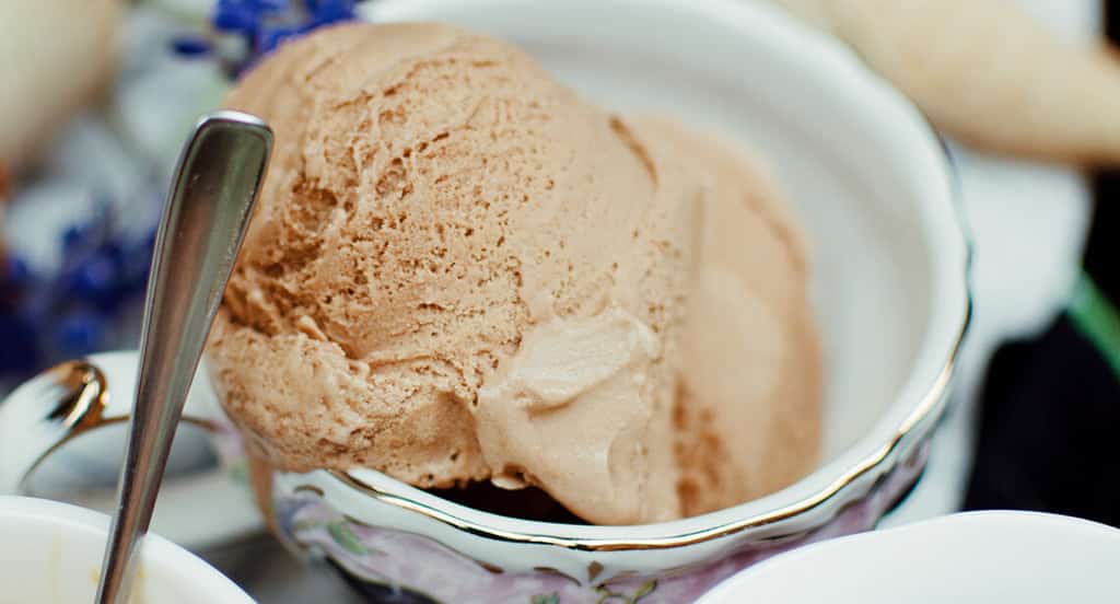 Cremiges Kaffee Eis