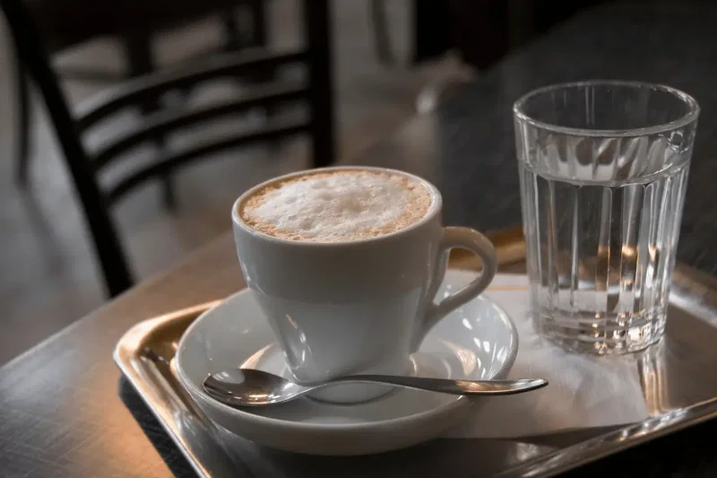 Die Kunst der Wiener Melange: Tradition, Rezept und Kultur