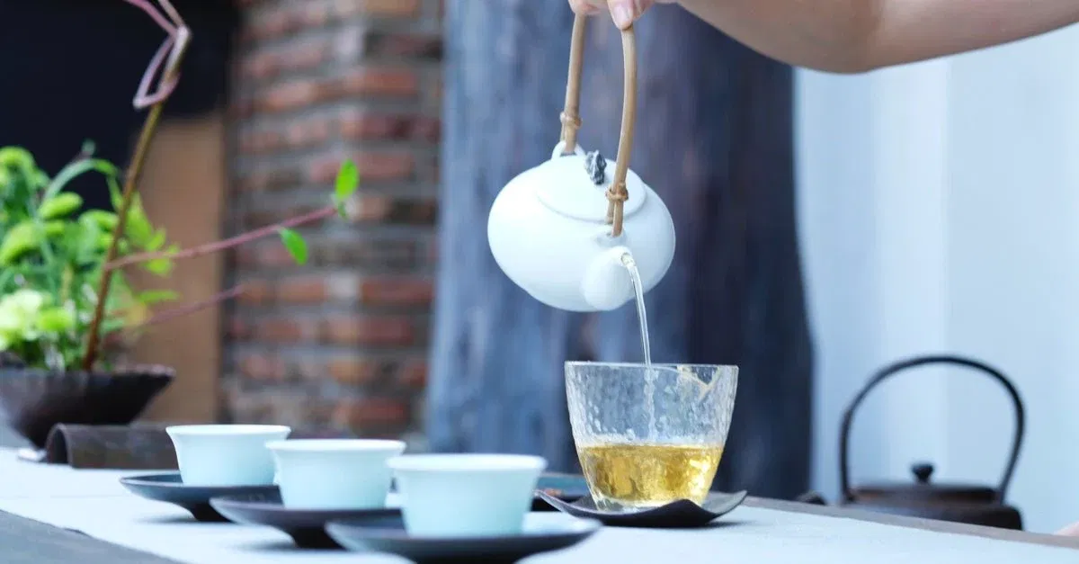 Sencha, Matcha & Co: Wie grüner Tee abnehmen leichter macht