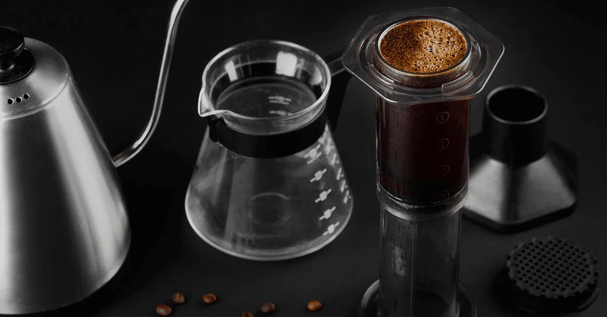 AeroPress Kaffee: So drückst du aromatischen Filterkaffee wie ein Meister