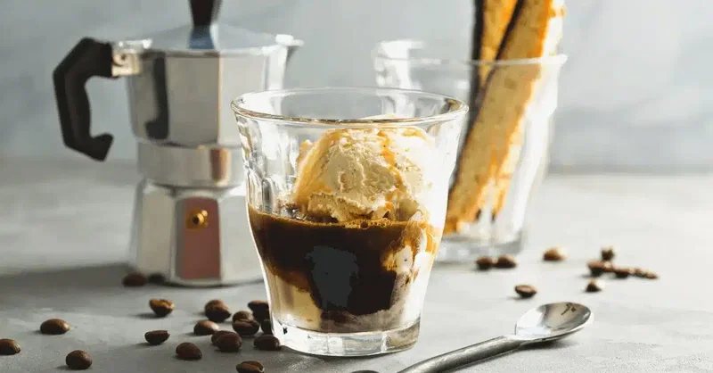 Affogato al Caffè: So wird aus Espresso und Eis ein leckeres Dessert