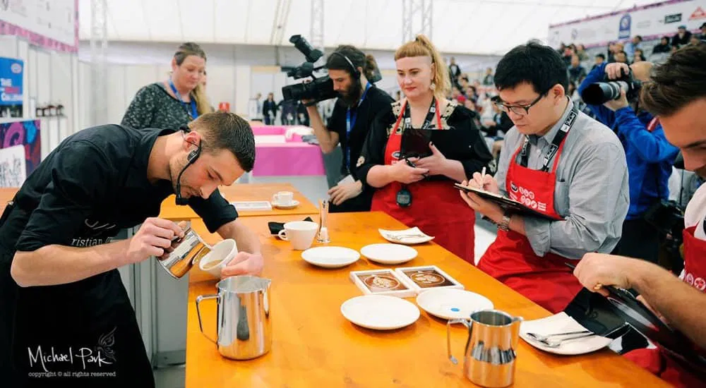 Latte Art - Weltmeister Christian Ullrich